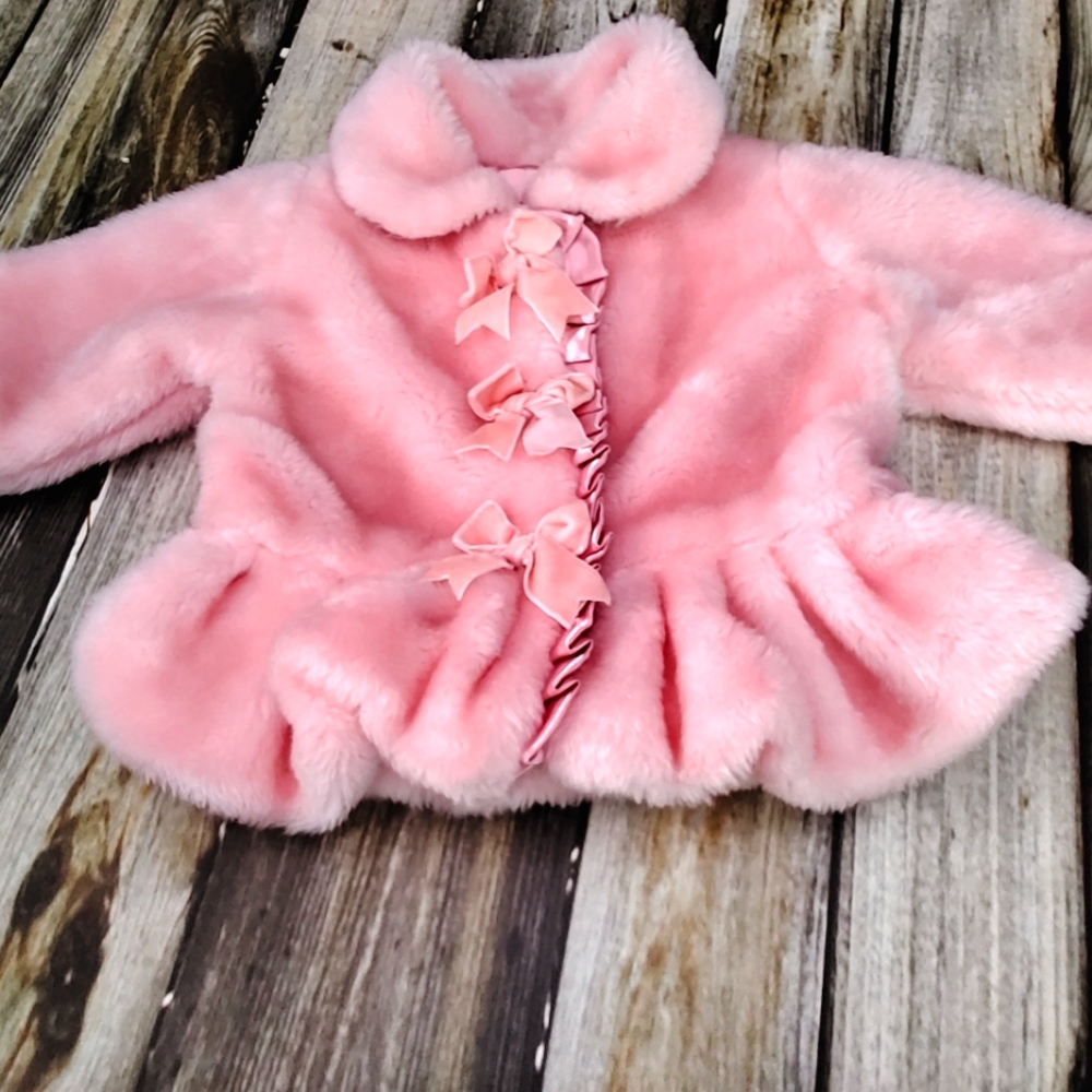 Baby Girl Coat. Very Fluffy!